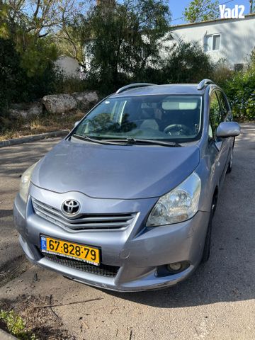 מודעת רכב טויוטה ורסו