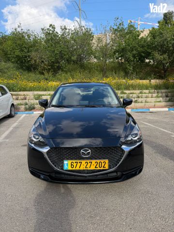 מודעת רכב מאזדה 2