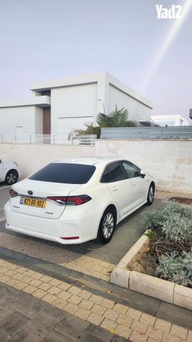 מודעת רכב טויוטה קורולה