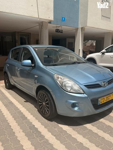 מודעת רכב יונדאי i20