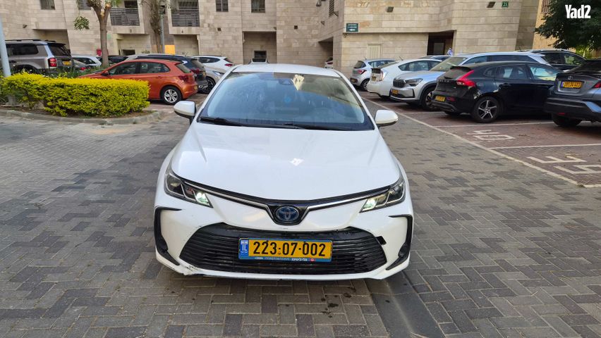 מודעת רכב טויוטה קורולה
