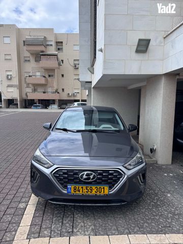 מודעת רכב יונדאי איוניק