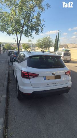 מודעת רכב סיאט ארונה