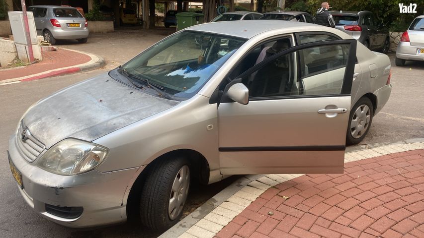 מודעת רכב טויוטה קורולה