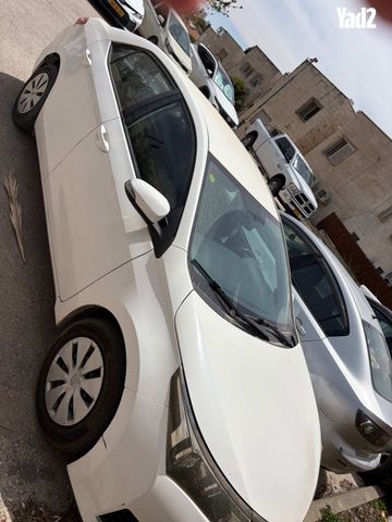 מודעת רכב טויוטה קורולה