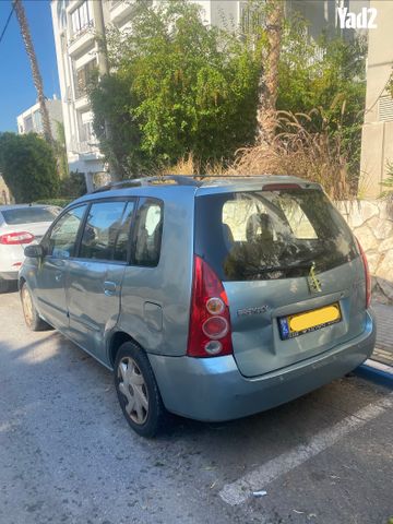 מודעת רכב מאזדה פרמסי