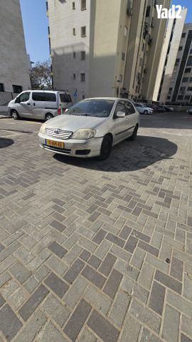 מודעת רכב טויוטה קורולה