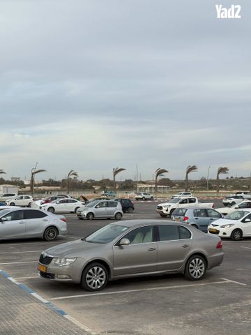 מודעת רכב סקודה סופרב