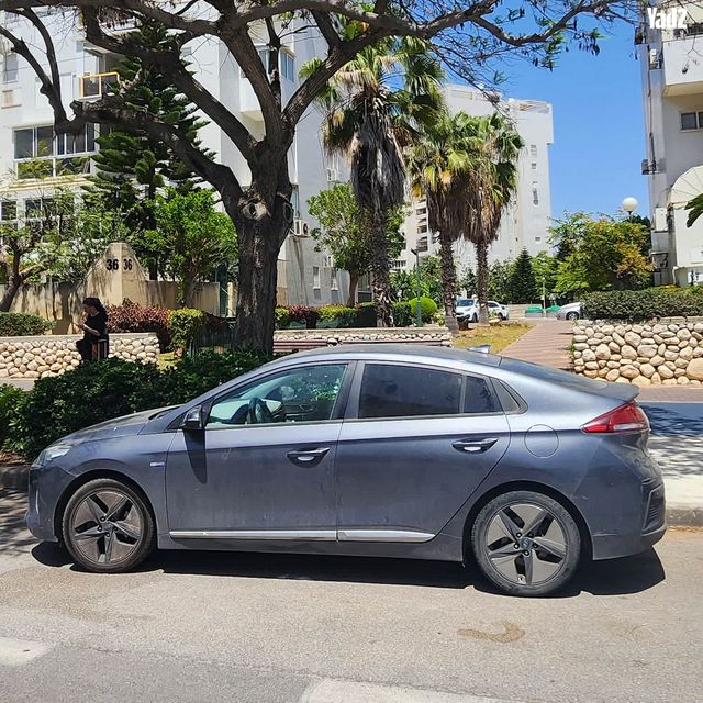 מודעת רכב יונדאי איוניק