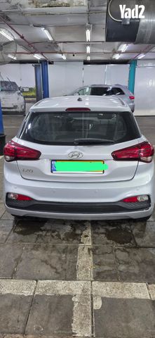 מודעת רכב יונדאי i20