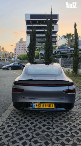 מודעת רכב אקספנג P7