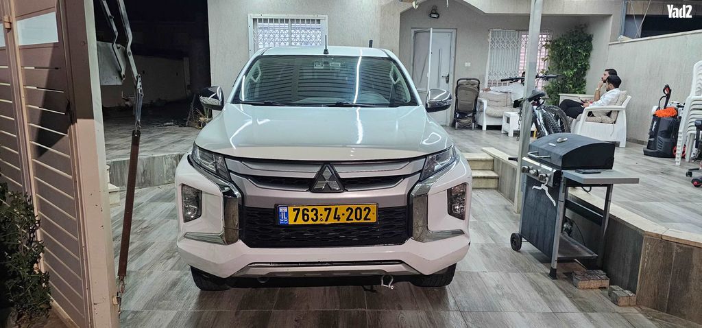 מודעת רכב מיצובישי טרייטון / L200