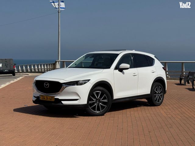 מודעת רכב מאזדה CX-5