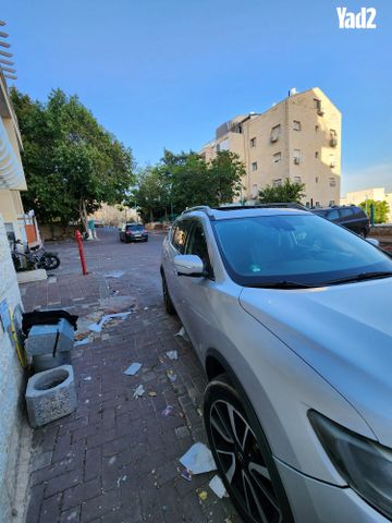 מודעת רכב ניסאן אקס טרייל