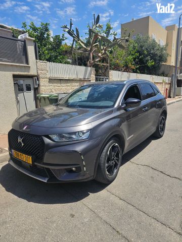 מודעת רכב די.אס 7