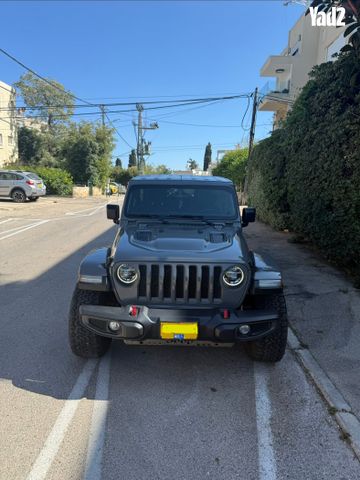 מודעת רכב ג'יפ רנגלר
