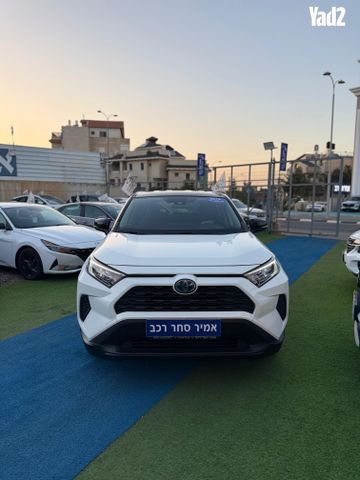 מודעת רכב טויוטה RAV4 1