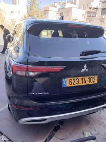 מודעת רכב מיצובישי אאוטלנדר