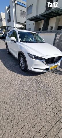 מודעת רכב מאזדה CX-5