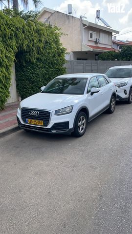 מודעת רכב אאודי Q2