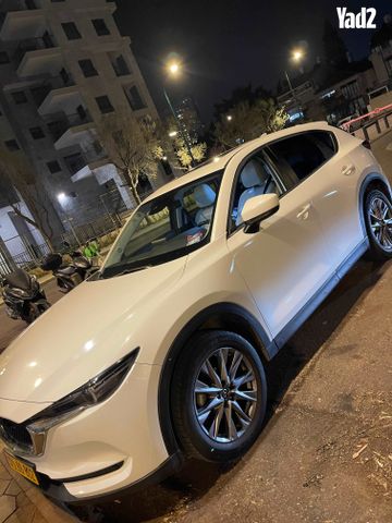 מודעת רכב מאזדה CX-5