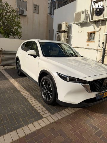 מודעת רכב מאזדה CX-5