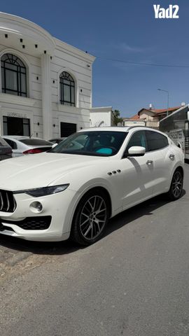 מודעת רכב מזראטי לבנטה 