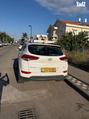 מודעת רכב יונדאי טוסון