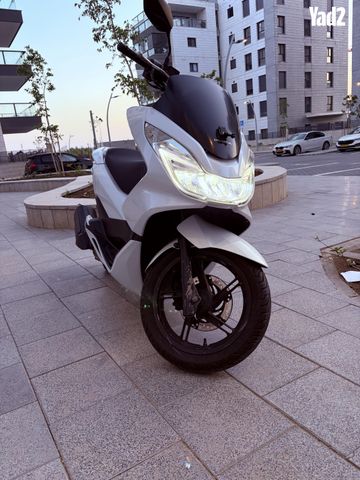 מודעת רכב הונדה PCX 125