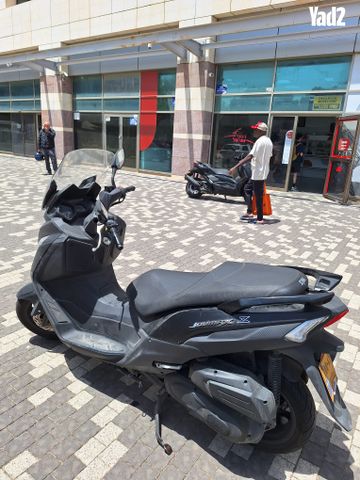 מודעת רכב סאן יאנג ג'וי-מקס Z-250