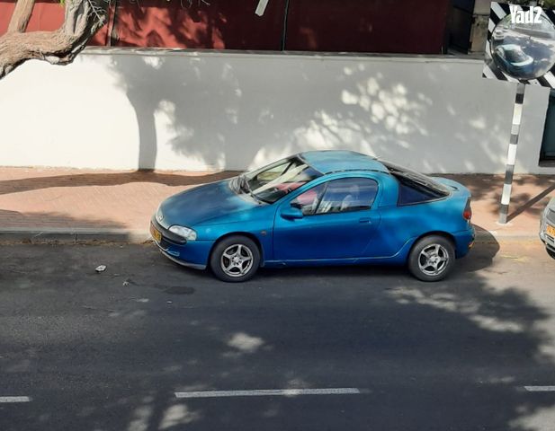 מודעת רכב אופל