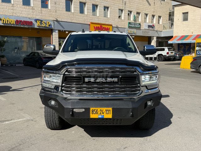 מודעת רכב דודג'