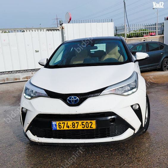 מודעת רכב טויוטה C-HR
