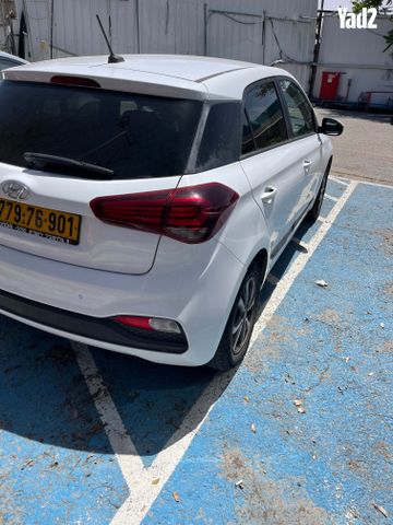 מודעת רכב יונדאי i20