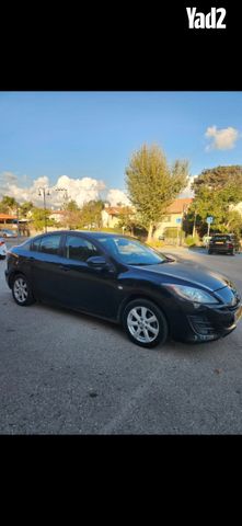 מודעת רכב מאזדה 3