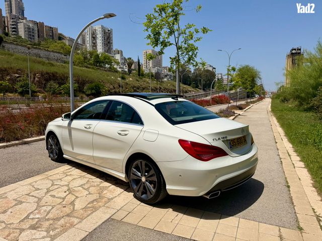 מודעת רכב מרצדס-בנץ CLA 2