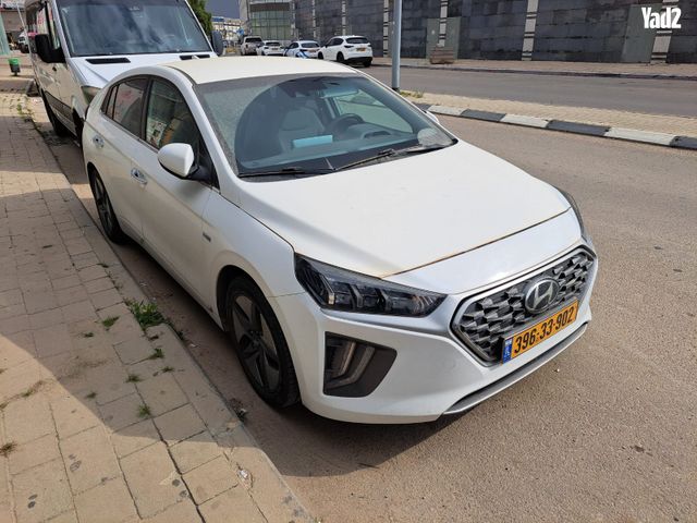 מודעת רכב יונדאי איוניק