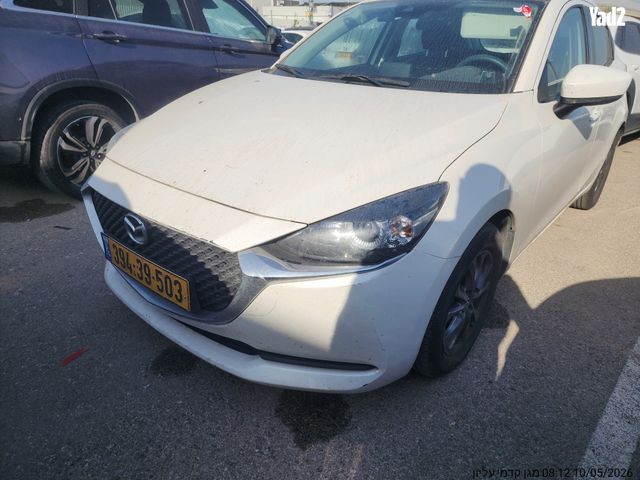 מודעת רכב מאזדה 2
