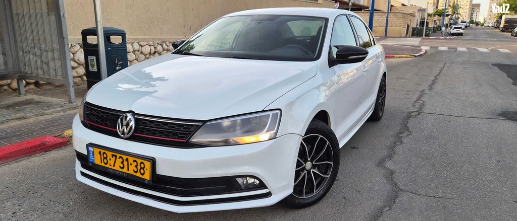 מודעת רכב פולקסווגן ג'טה