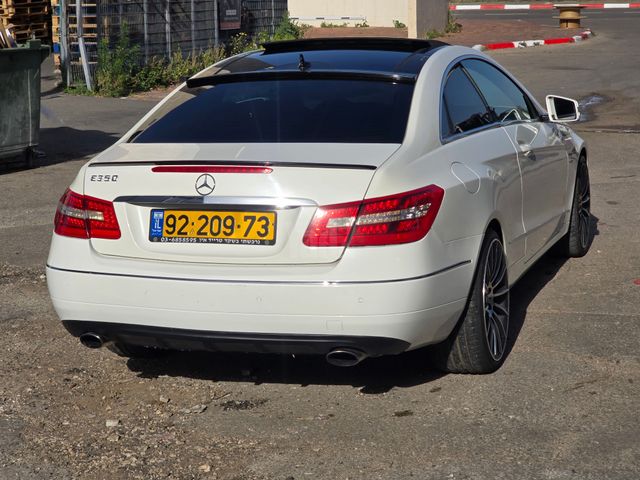 מודעת רכב מרצדס-בנץ E-class 3