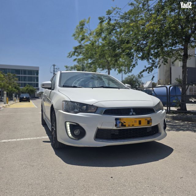 מודעת רכב מיצובישי לנסר