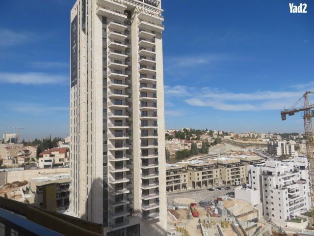 יצחק ארנסט נבנצל 1