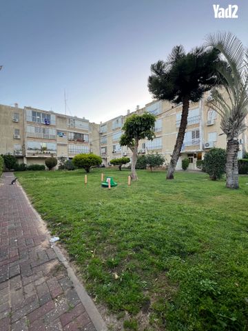 משה שרת 37