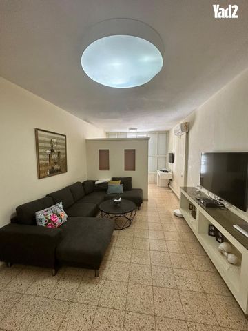 גבעתי 10