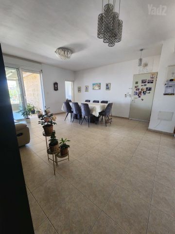 דירה למכירה בבית שמש (תיווך) — 4