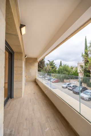 דירה למכירה בירושלים (תיווך) — 3