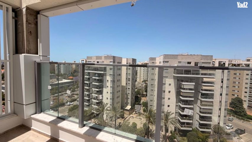 האימהות 