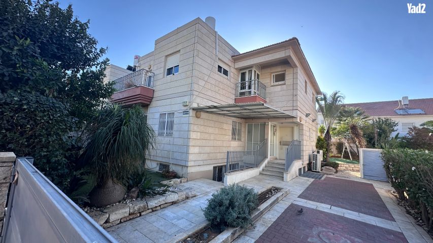 נווה דקלים
