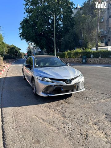 מודעת רכב טויוטה קאמרי