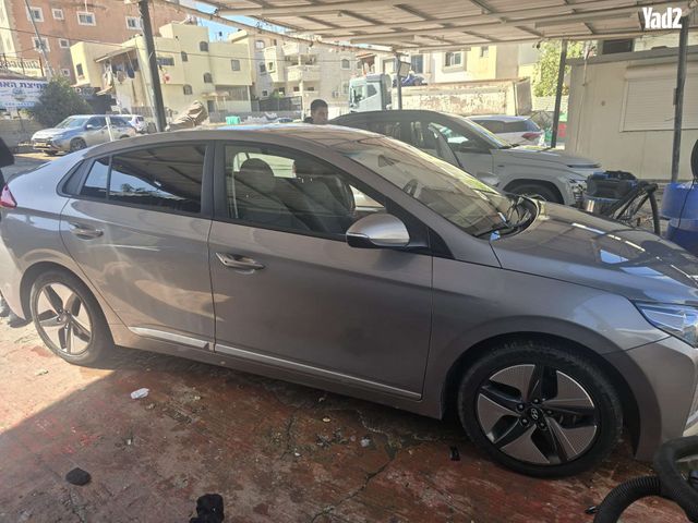 מודעת רכב יונדאי איוניק